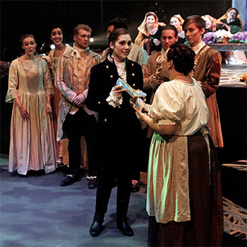 Opera Laurier students sparkle in Massenet’s Cendrillon (Cinderella)
