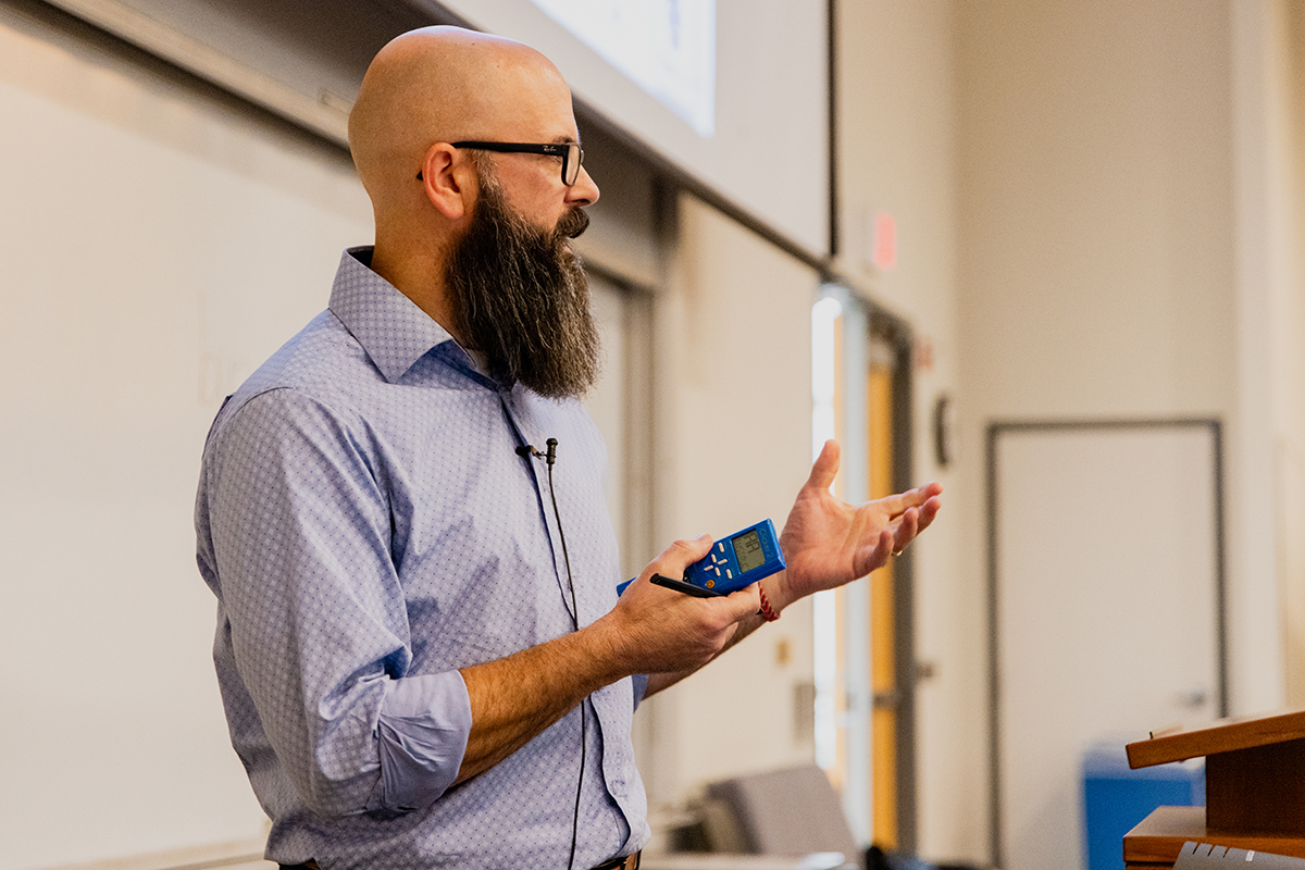 Professor Steve MacNeil